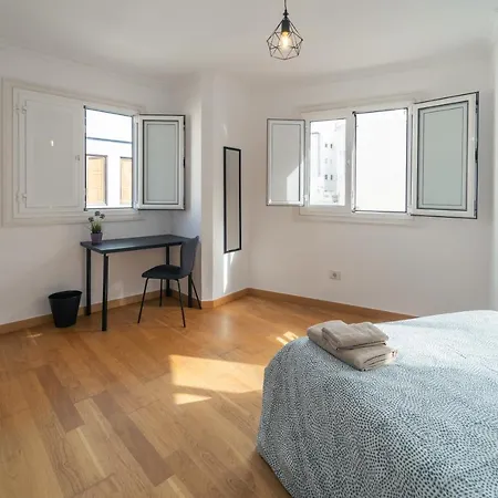Un Lugar House San Telmo -coliving Homestay *